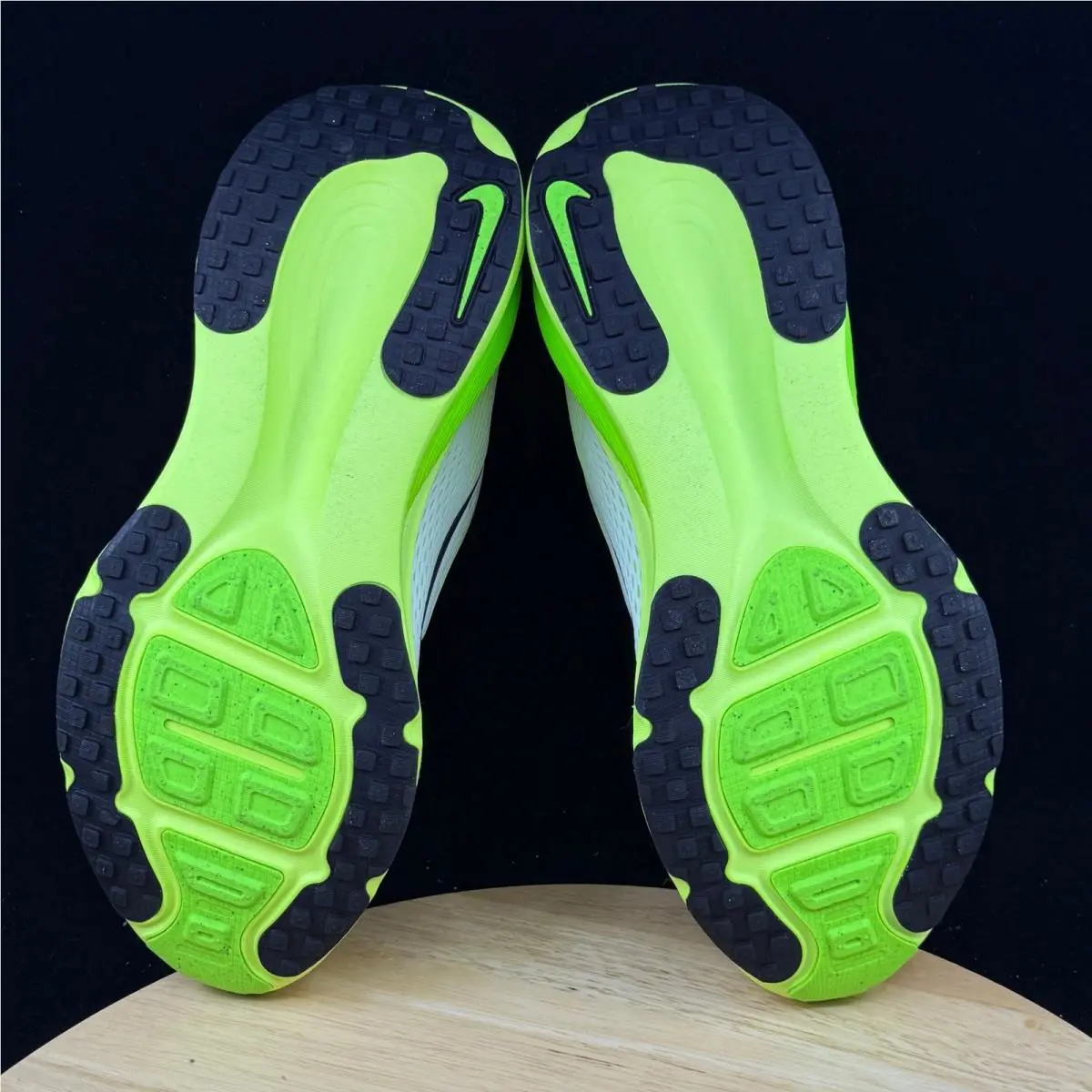 Nike shoes - White 7