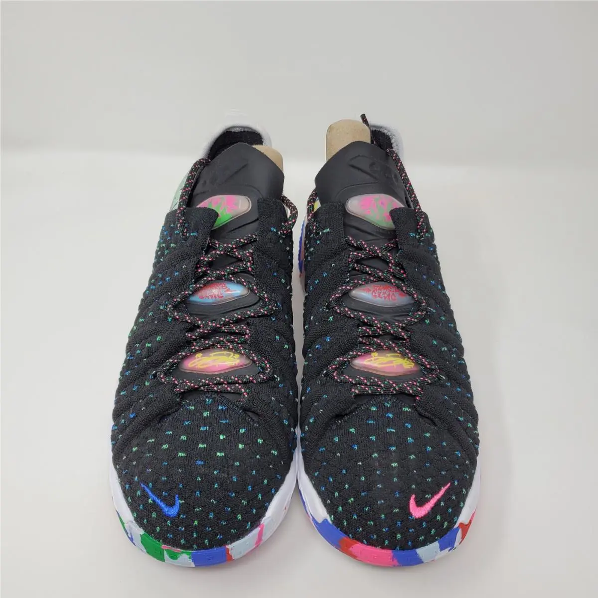 Nike shoes - Nike LeBron 18 - LeBron - Black 0