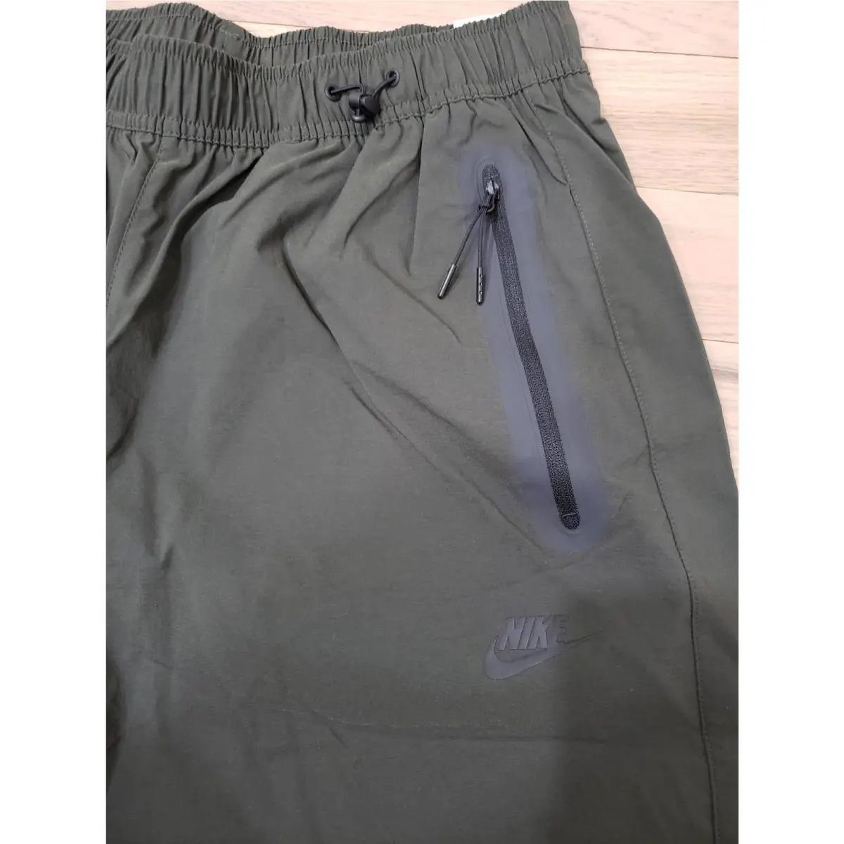 Nike clothing - Nike Tech - Tech - Dark Green (UPC: 197859985494) 0