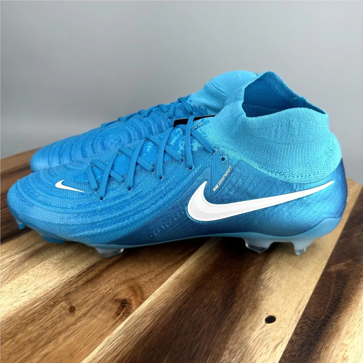 Nike shoes - Blue 2