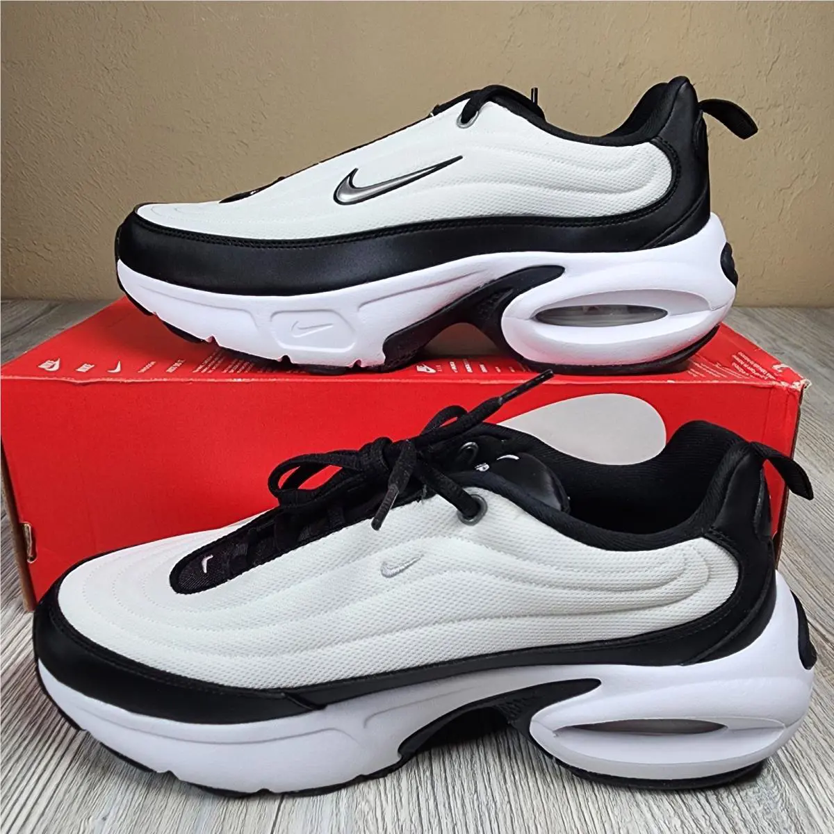 Nike shoes - HF3053014 - HF3053-014 - White 0