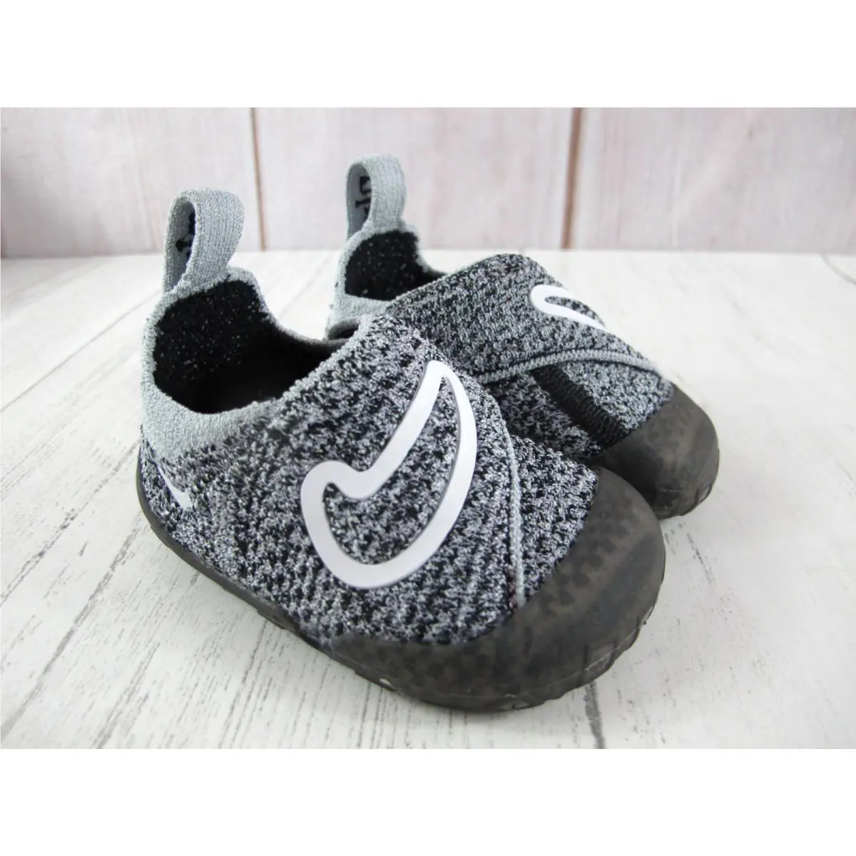 Nike shoes - FB3244 - FB3244 - Gray (UPC: 196969496241) 1