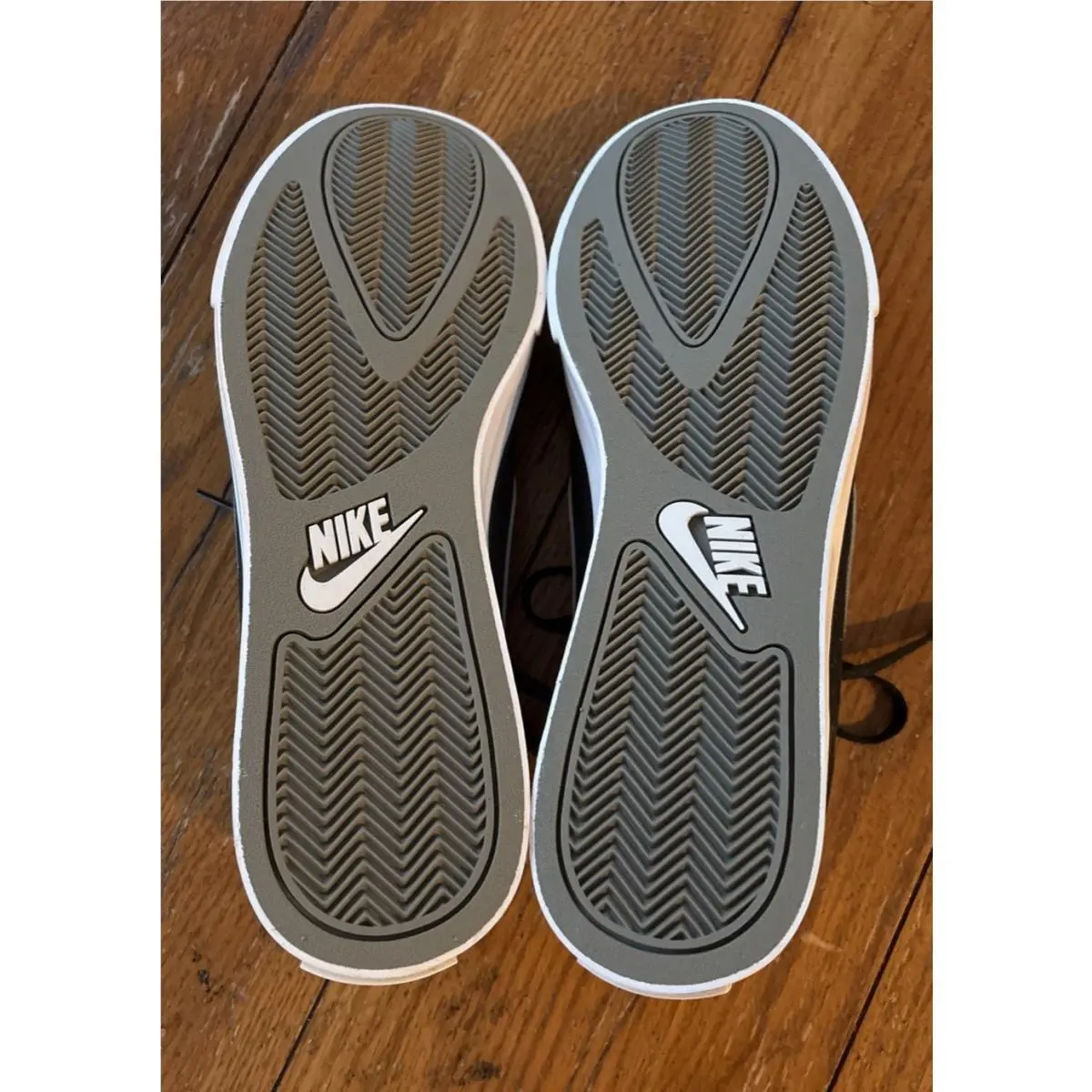 Nike shoes - Nike Sweet Classic - Sweet Classic - Black Charcoal White 4