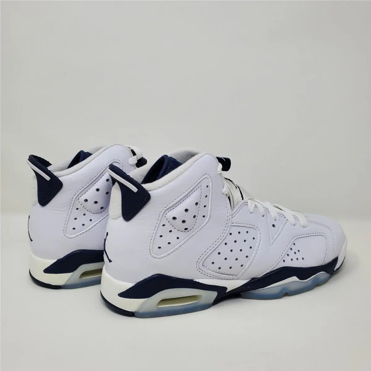 Nike shoes - Nike Air Jordan 6 - Air - White 5