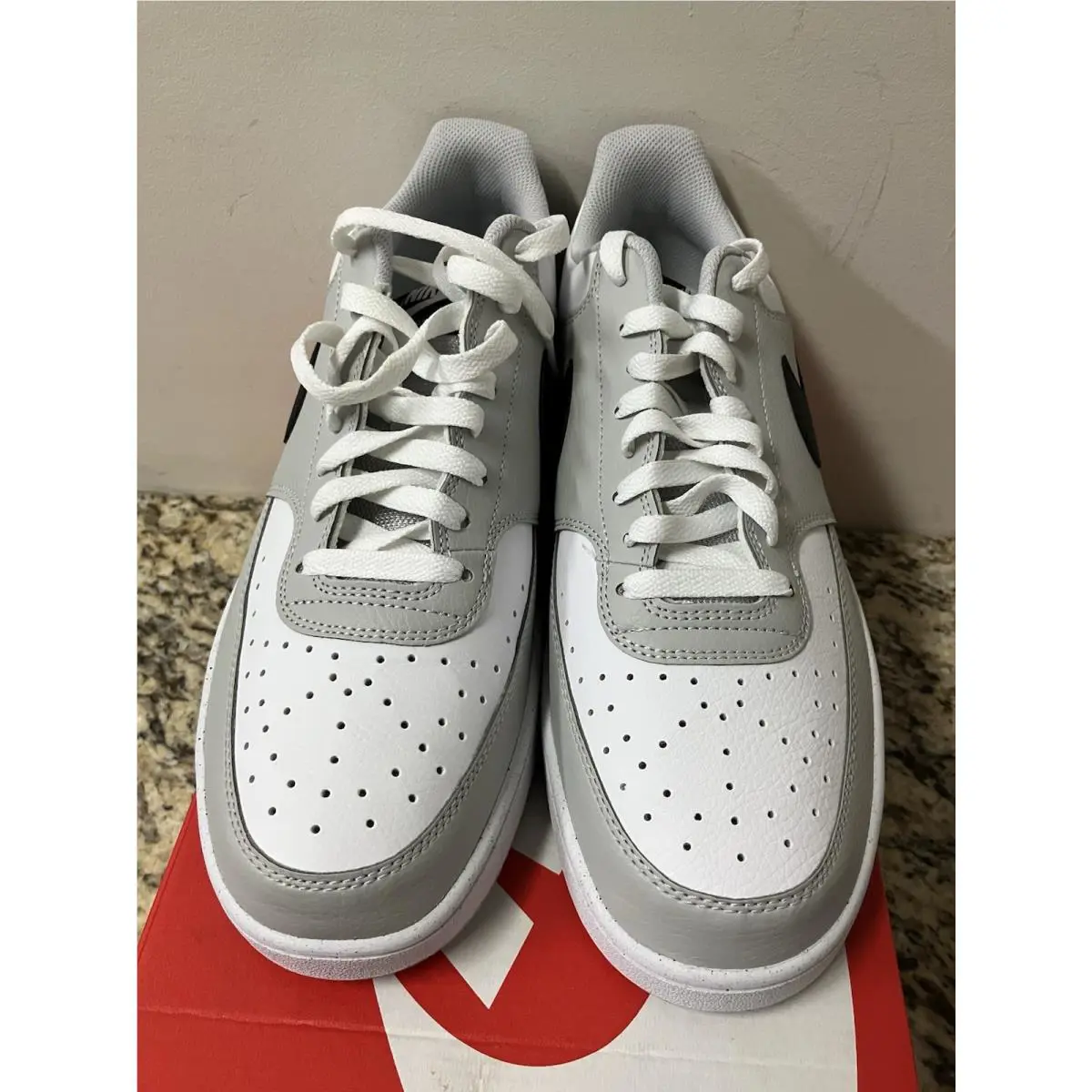 Nike shoes - Nike Court - Court - Grey 1