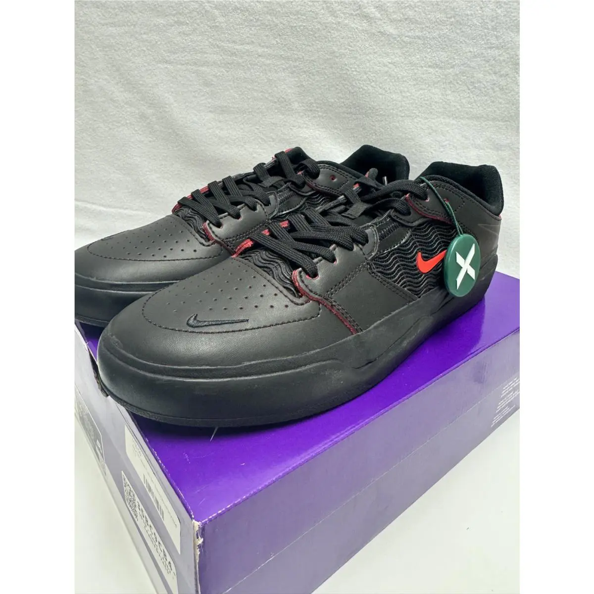 Nike shoes - Nike Ishod Wair Premium SB - DV5473-001 - Black, Manufacturer: Black/Black/Black/University Red 6