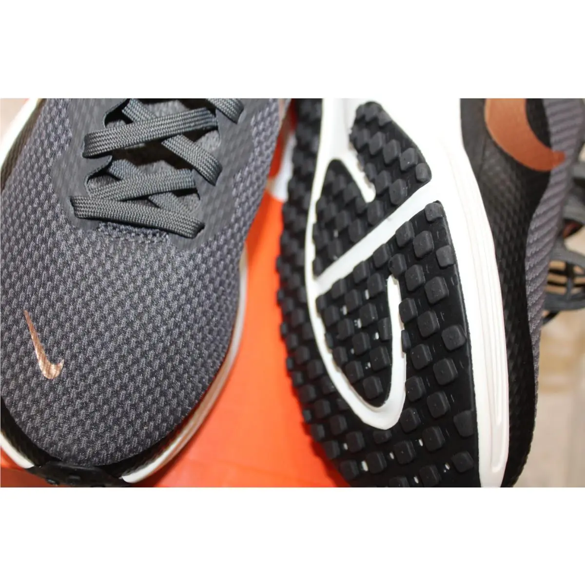 Nike shoes - Nike Revolution - Revolution - HJ8485 - MEDIUM ASH (UPC: 197862927085) 4