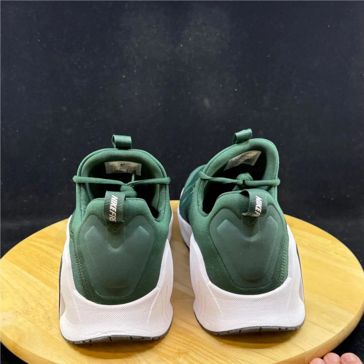 Nike shoes - Green 3