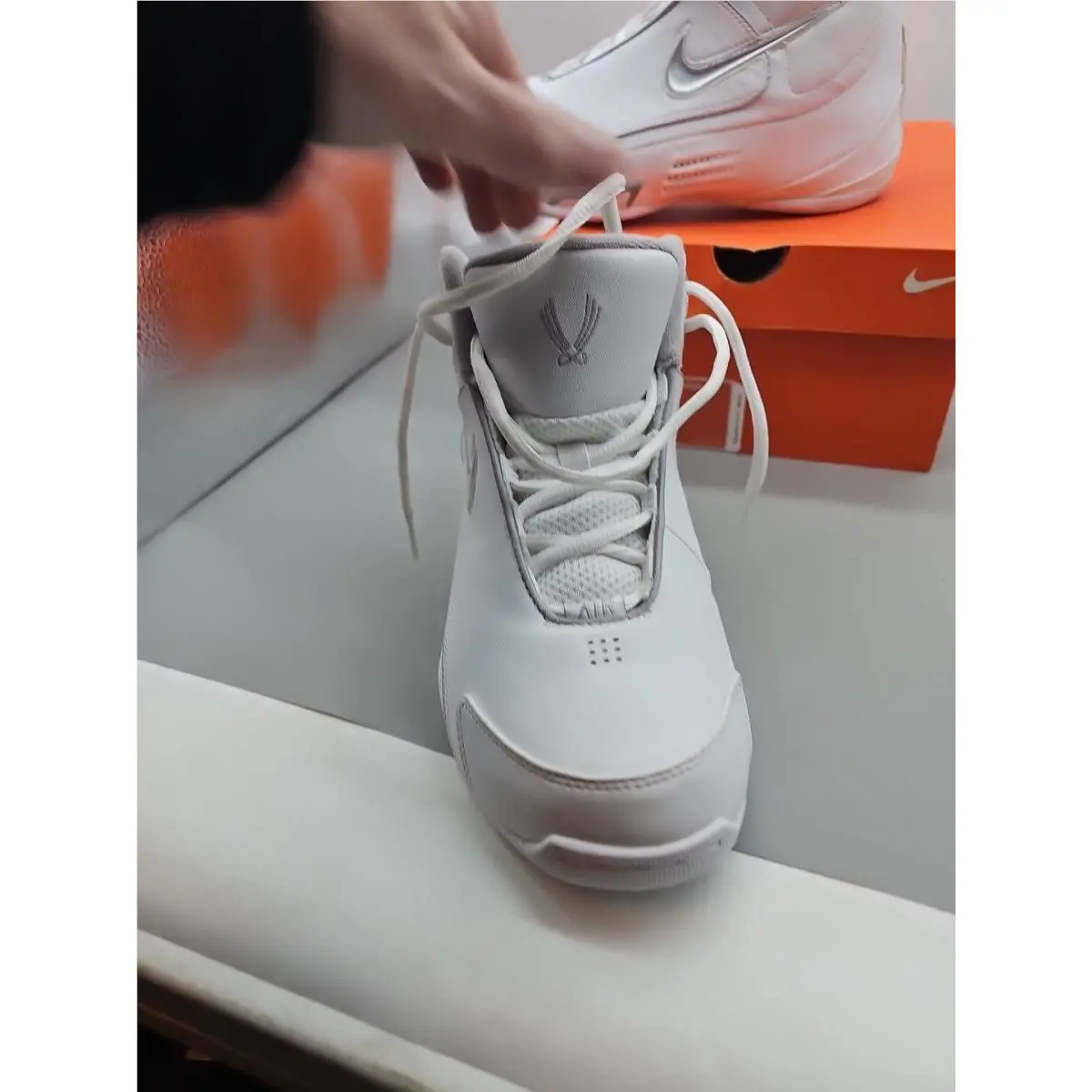 Nike shoes - Nike Air Flight Dime Dropper - 316410-101 - White 0