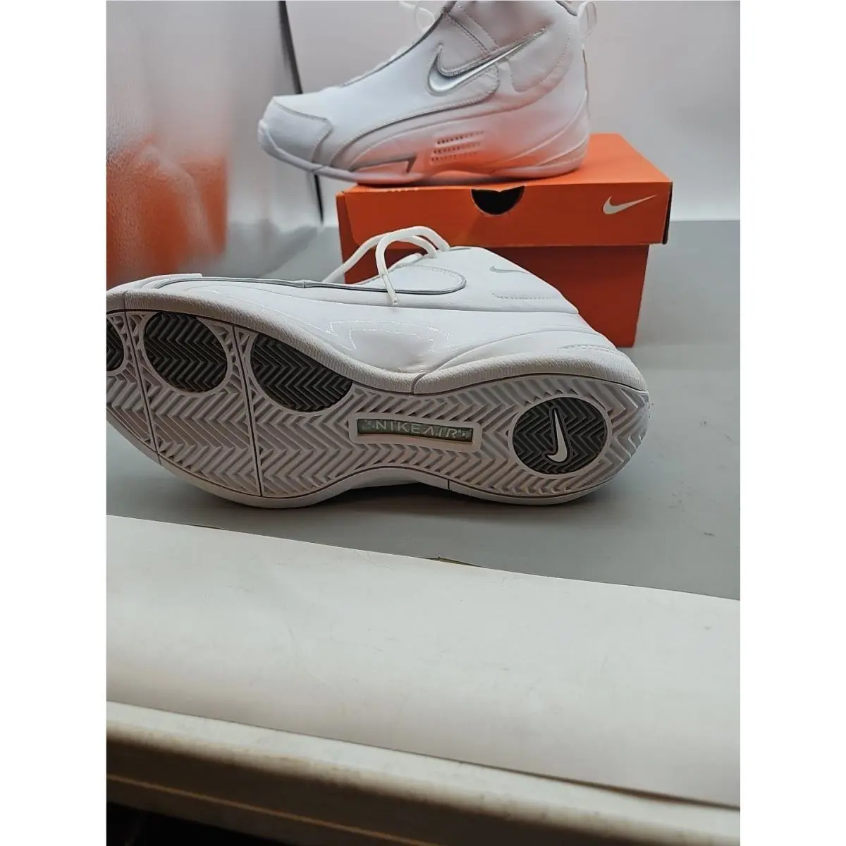 Nike shoes - Nike Air Flight Dime Dropper - 316410-101 - White 2