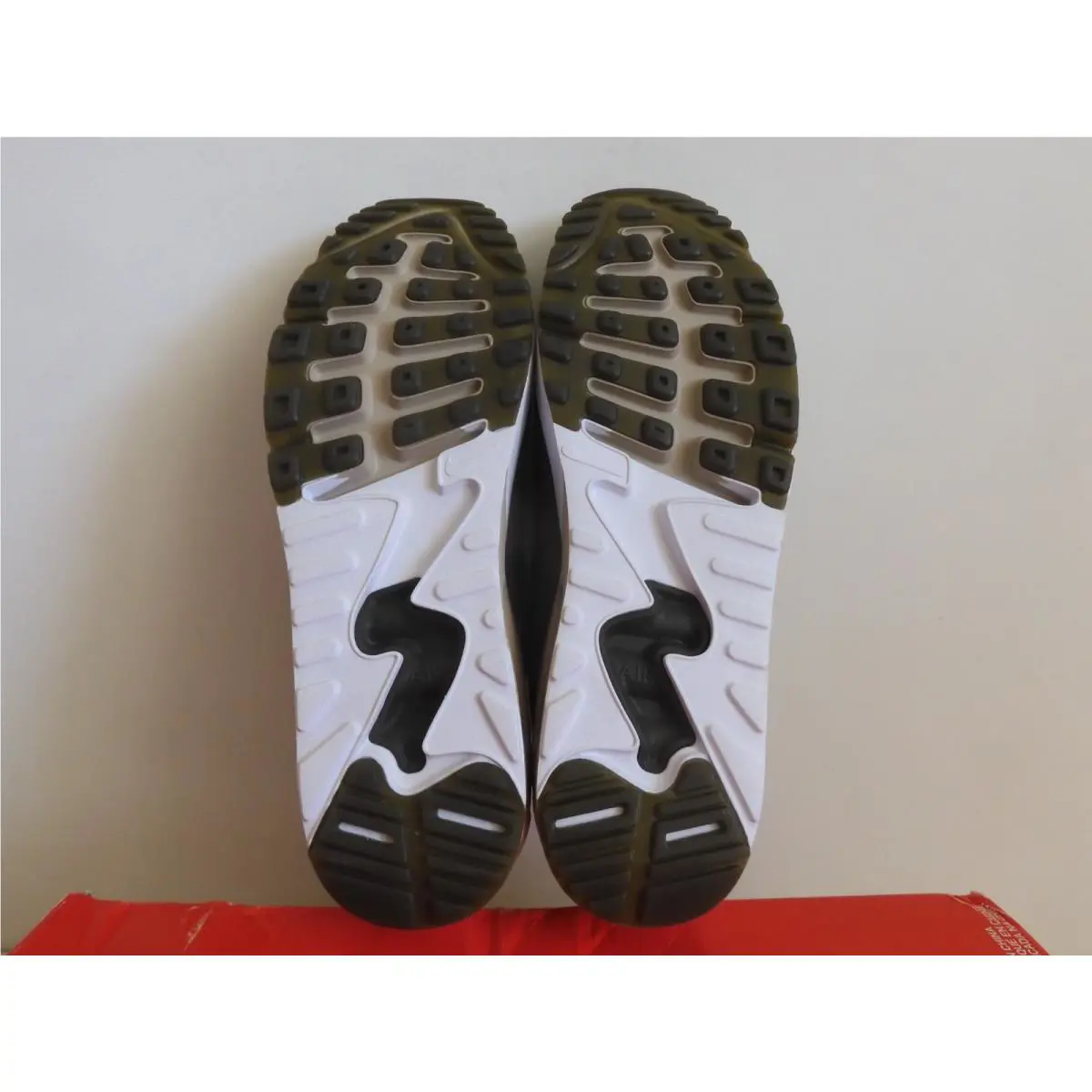 Nike shoes - Nike Air Max 90 Ultra 2.0 Flyknit - 875943 200 - Green (UPC: 884776892287) 5