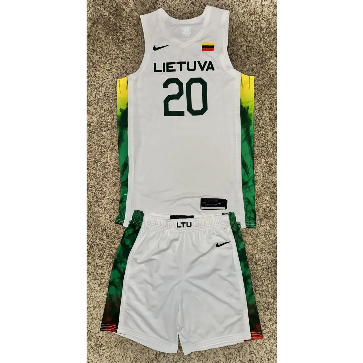 Nike clothing - White 8