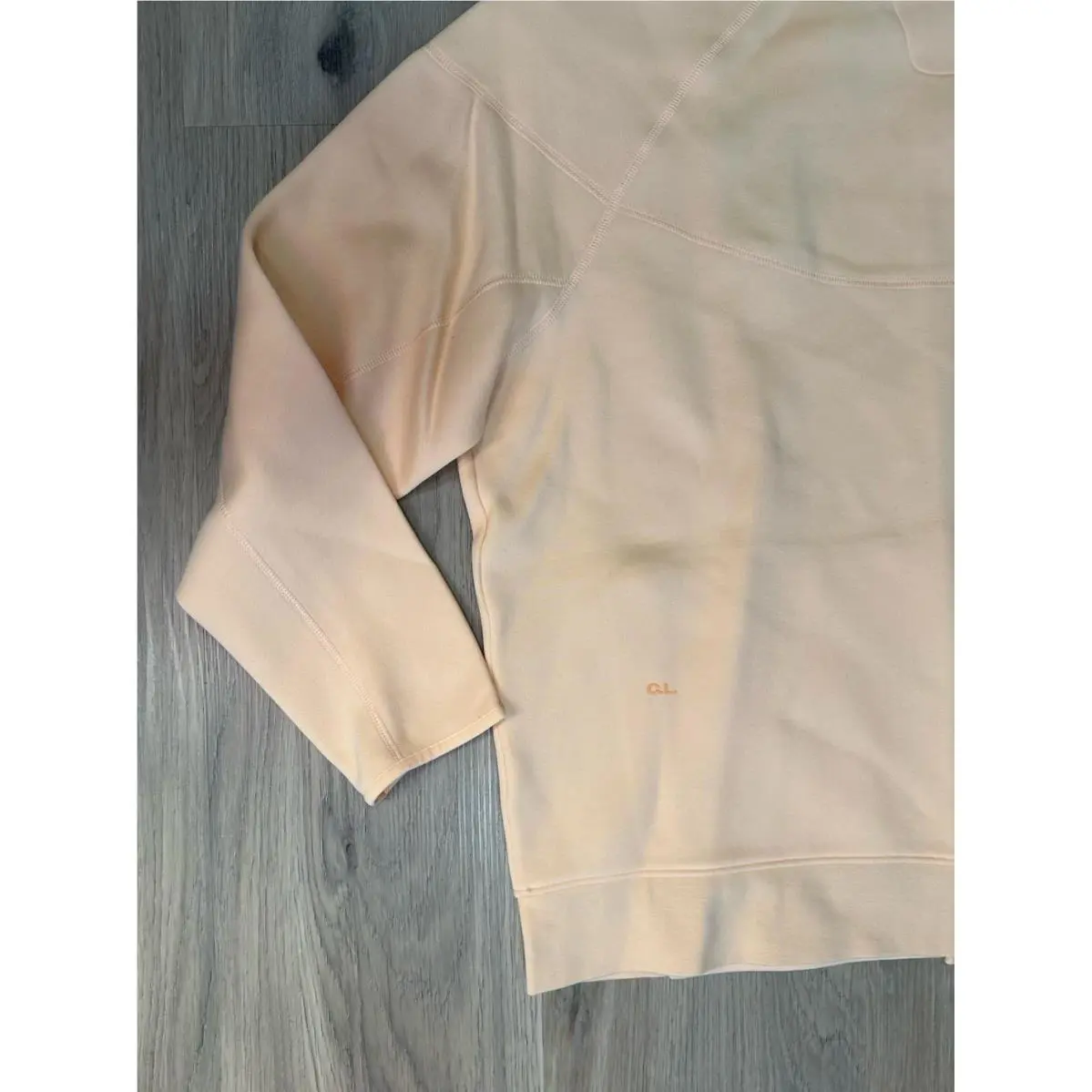 Nike clothing - Ice Peach (UPC: 197601416825) 3