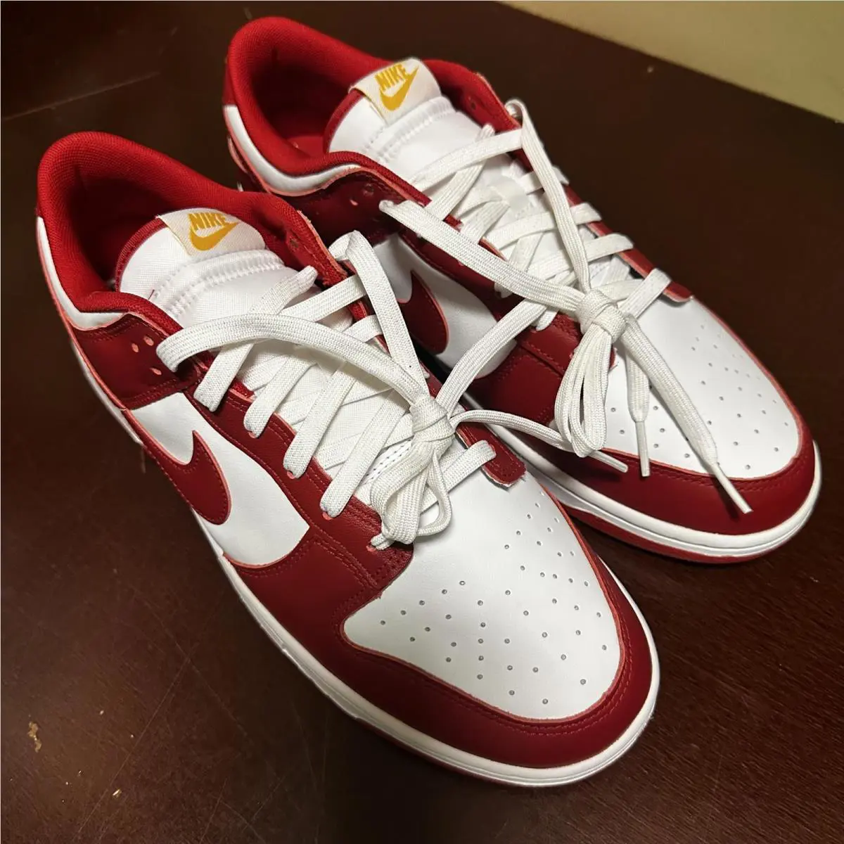 Nike shoes - White 2