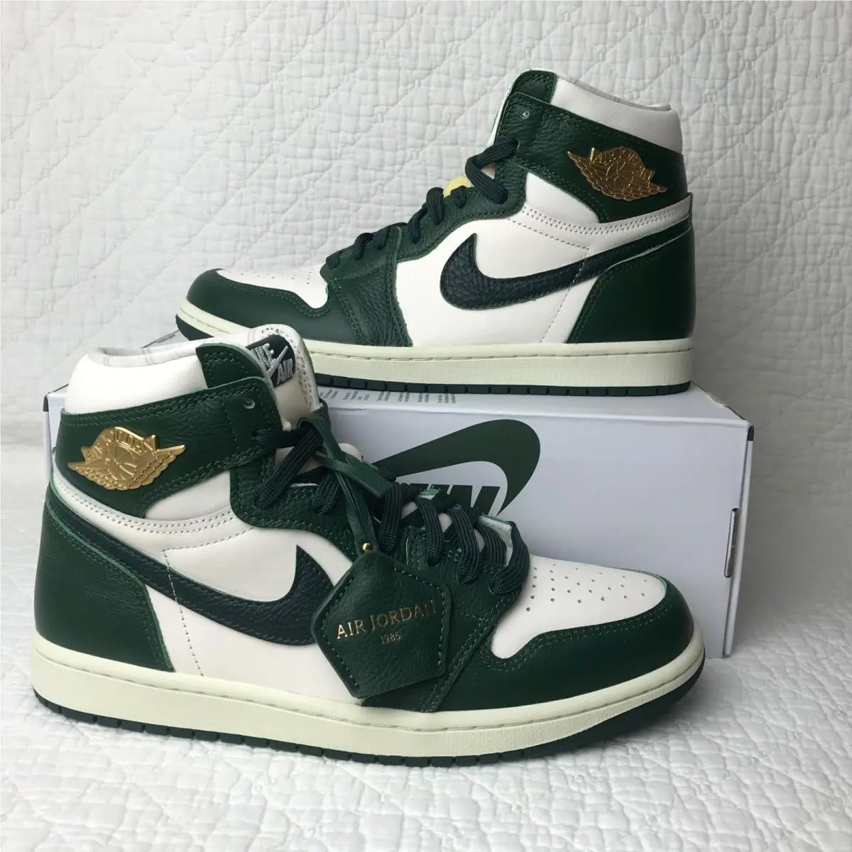 Nike Air Jordan 1 Retro HI OG Shoes Women’s SZ 9.5 Pale Ivory Green FD2596-101