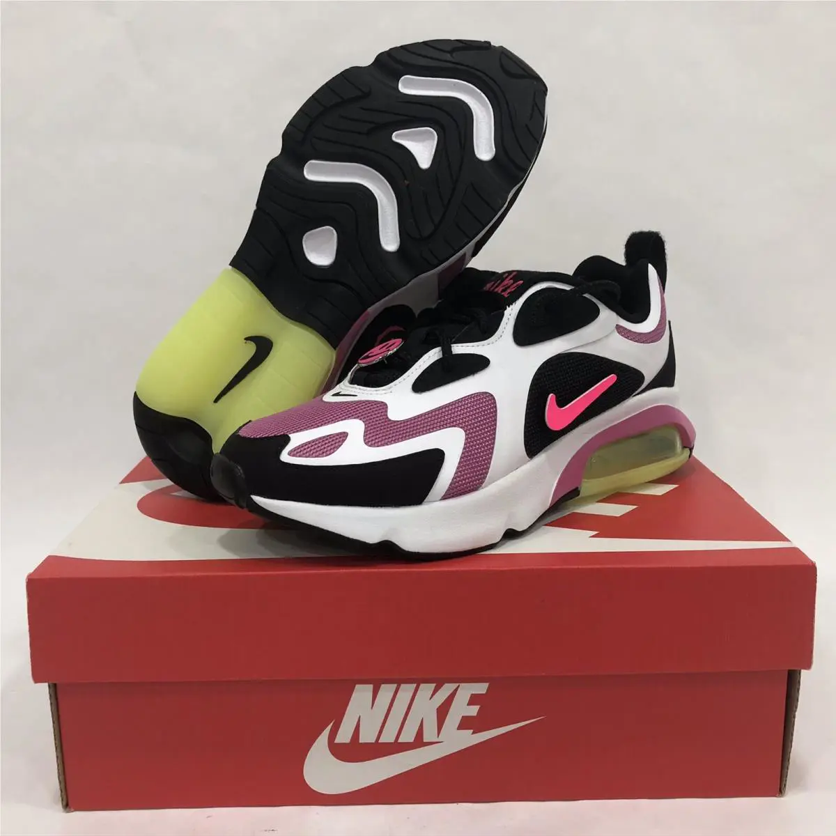Nike shoes - Air Max 200 - Air Max - CU4745-001 - Black/Hyper Pink 1
