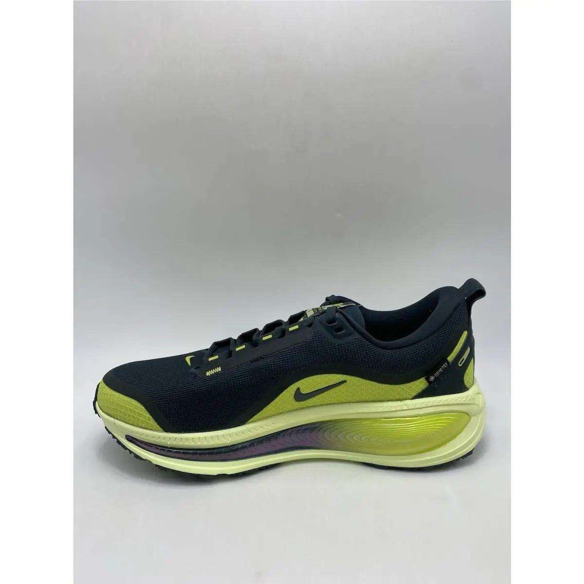 Nike shoes - Nike Vomero 18 - Vomero - HQ7002 300 - Seaweed/LT Liquid Lime (UPC: 198486914017) 1