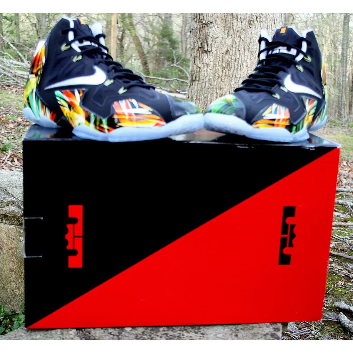 Nike shoes - Nike LeBron 11 - LeBron - 616175-006 - Black/metallic silver/wolf grey/atomic mint (UPC: 091202538521) 12