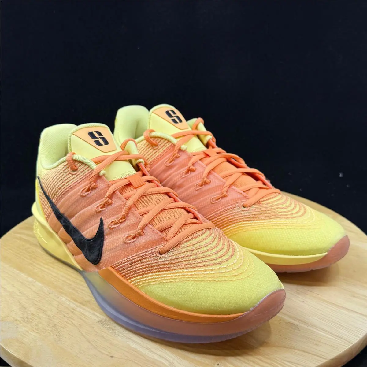 Nike shoes - Yellow 2