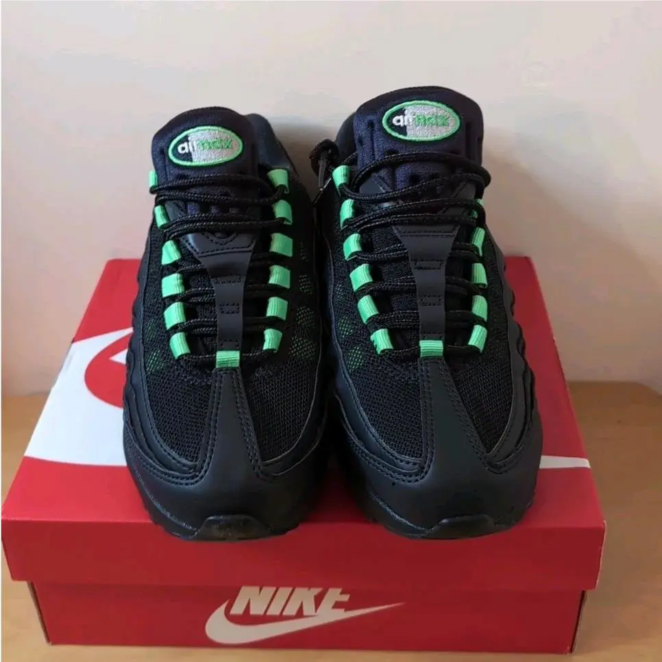 Nike shoes - Nike Air Max 95 - Air Max - Black Green 1