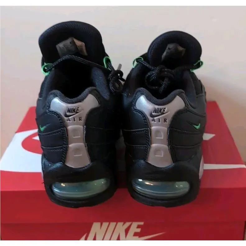 Nike shoes - Nike Air Max 95 - Air Max - Black Green 2