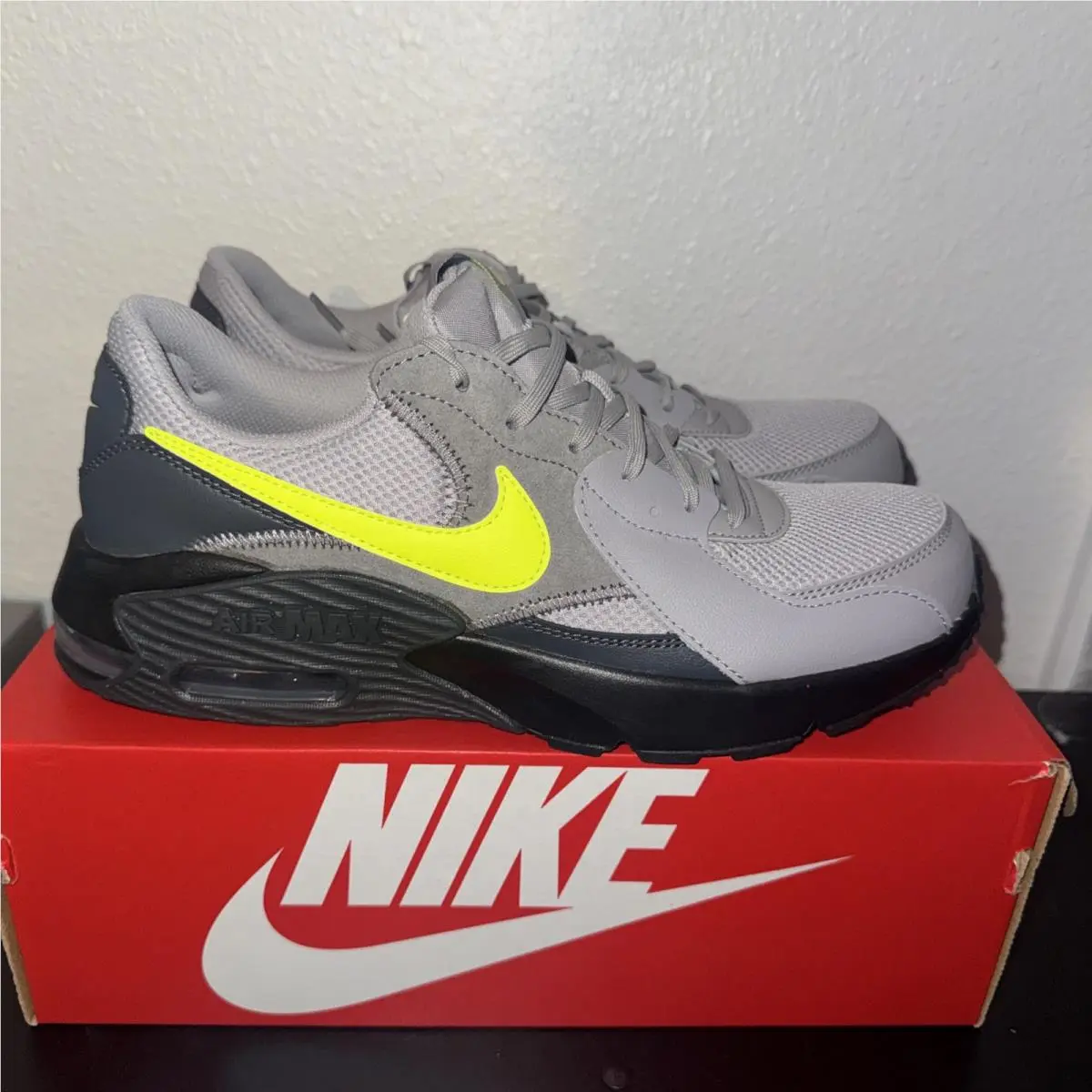 Nike Air Max Excee Atmosphere Grey Neon Yellow FZ5486-007 Men’s 10.5 - Gray
