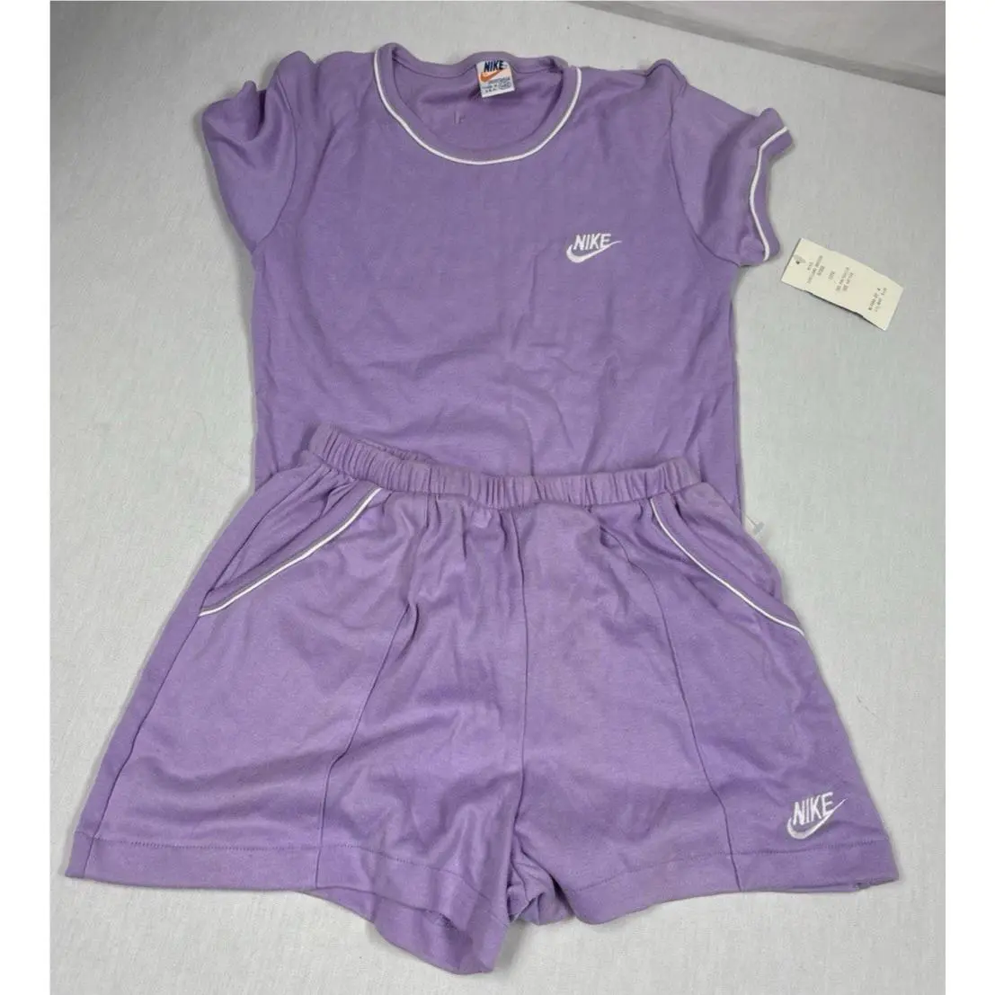 Nike clothing - lavender 0