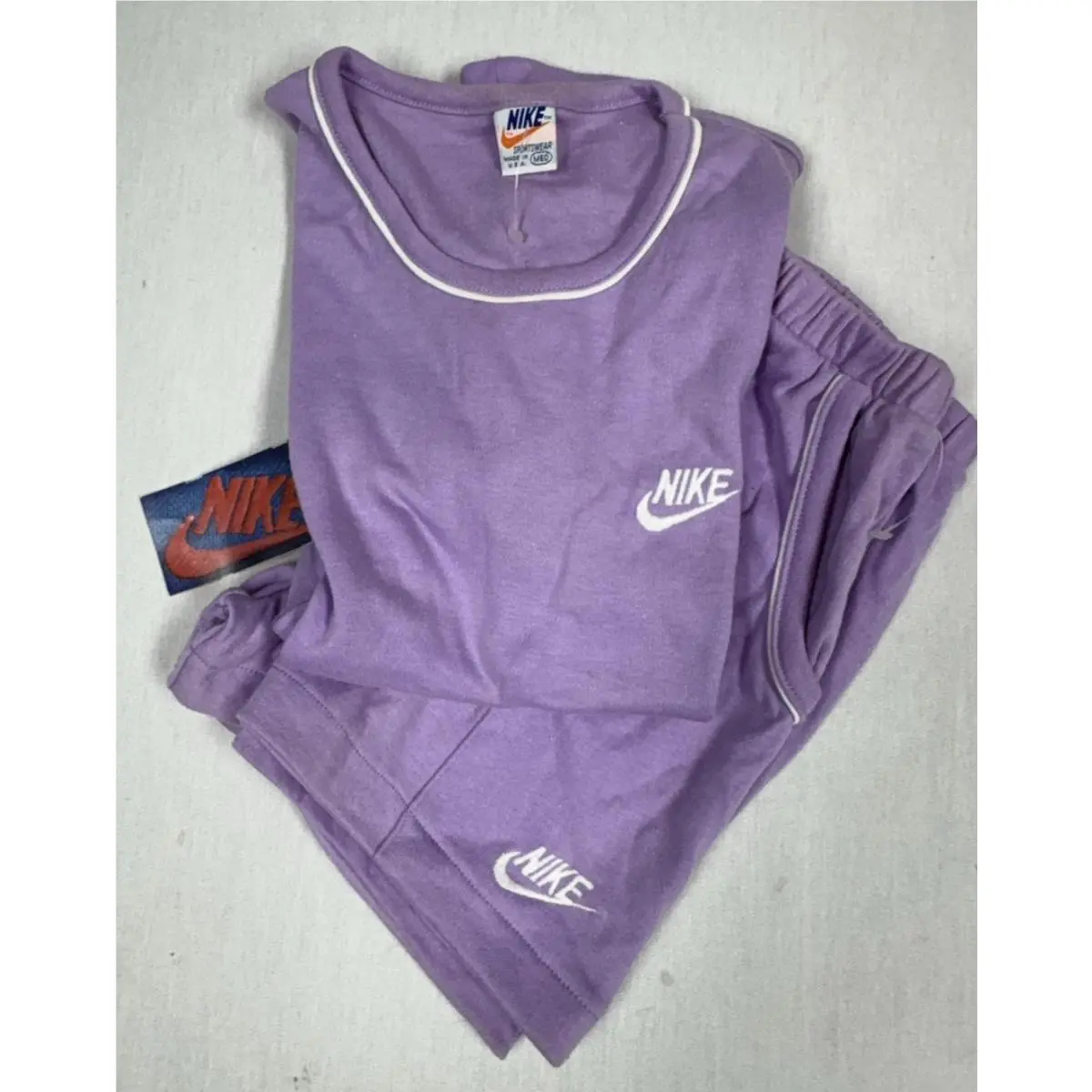 Nike clothing - lavender 5