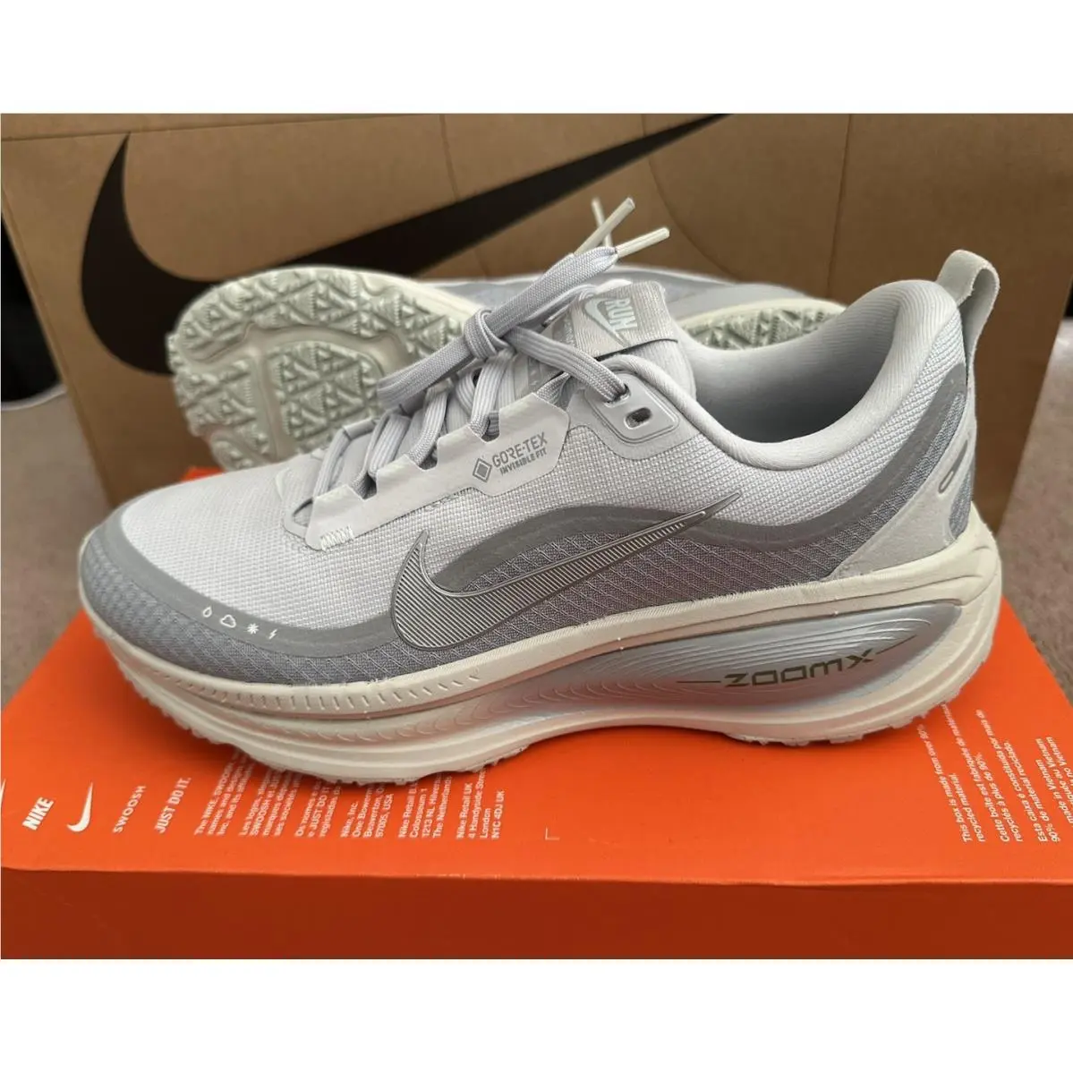 Nike Vomero 18 Gore-tex Pure Platinum Shoes Men`s Size 7.5/9W HQ7001-003
