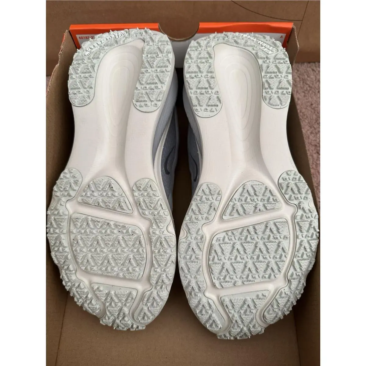 Nike shoes - Nike Vomero 18 - Vomero - HQ7001-003 - Silver 5