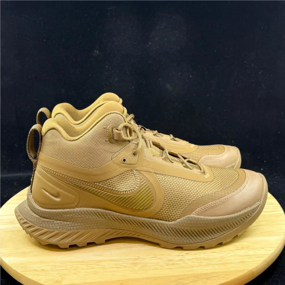 Nike shoes - Beige 3