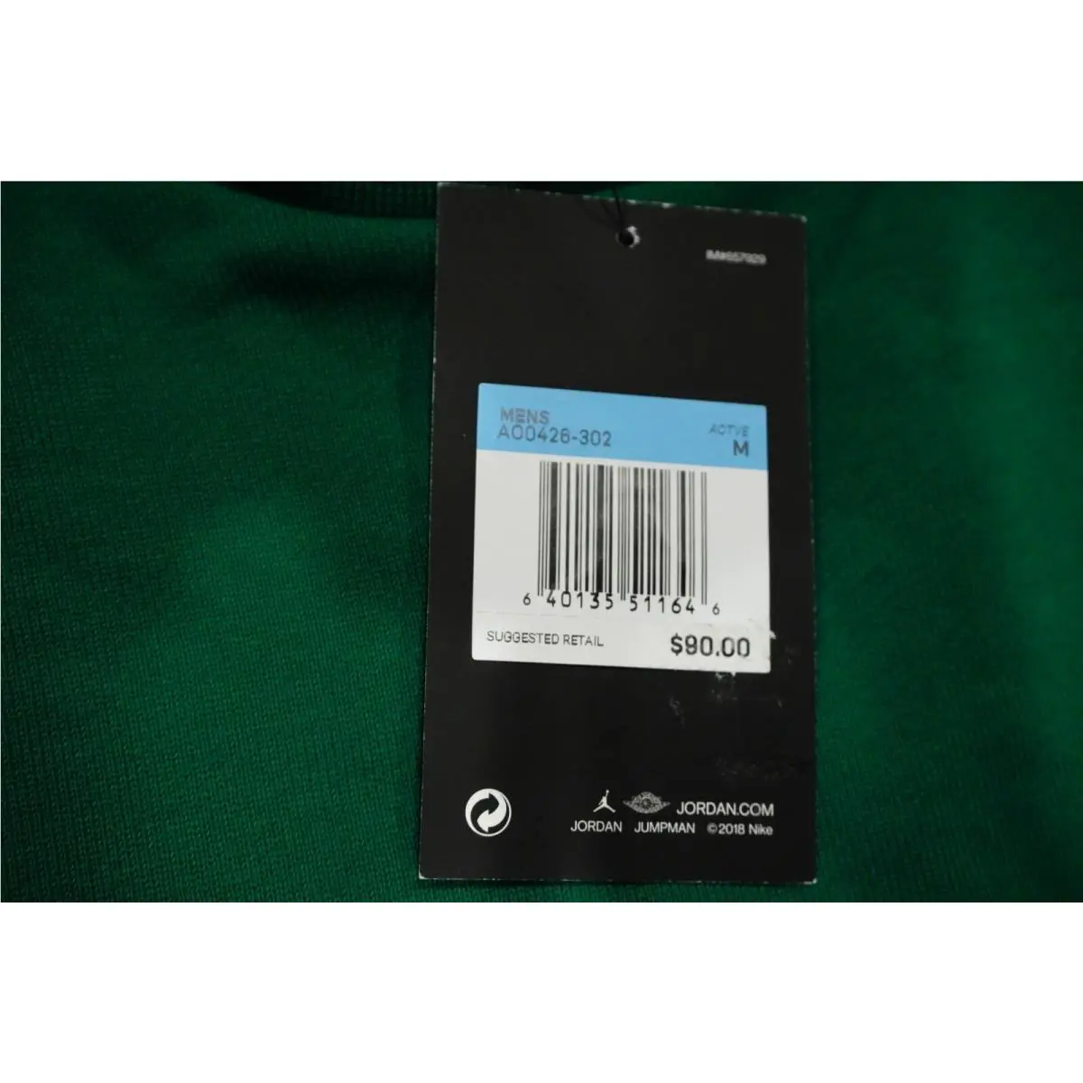 Nike clothing - Wings Classic Crew Neck - Wings Classic Crew Neck - AO0426 891 - Green/Black/White, WAY: Green/Black/White (UPC: 640135547928) 5