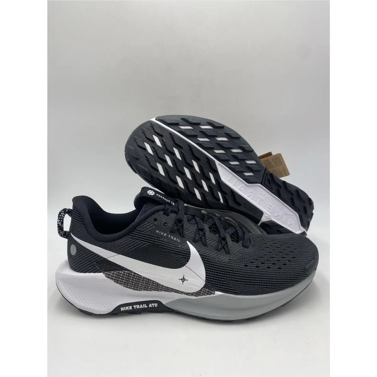 Nike W Reactx Pegasus Trail 5 Black White Anthracite DV3865 001 Women`s Sz 8