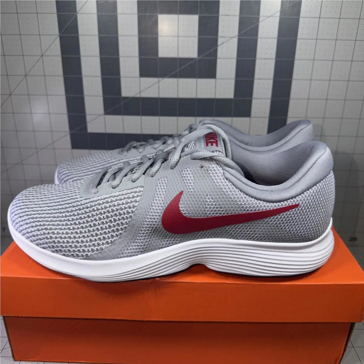 Nike shoes - Nike Revolution 4 - Revolution - Gray 4