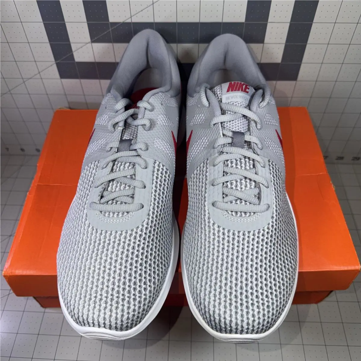 Nike shoes - Nike Revolution 4 - Revolution - Gray 7