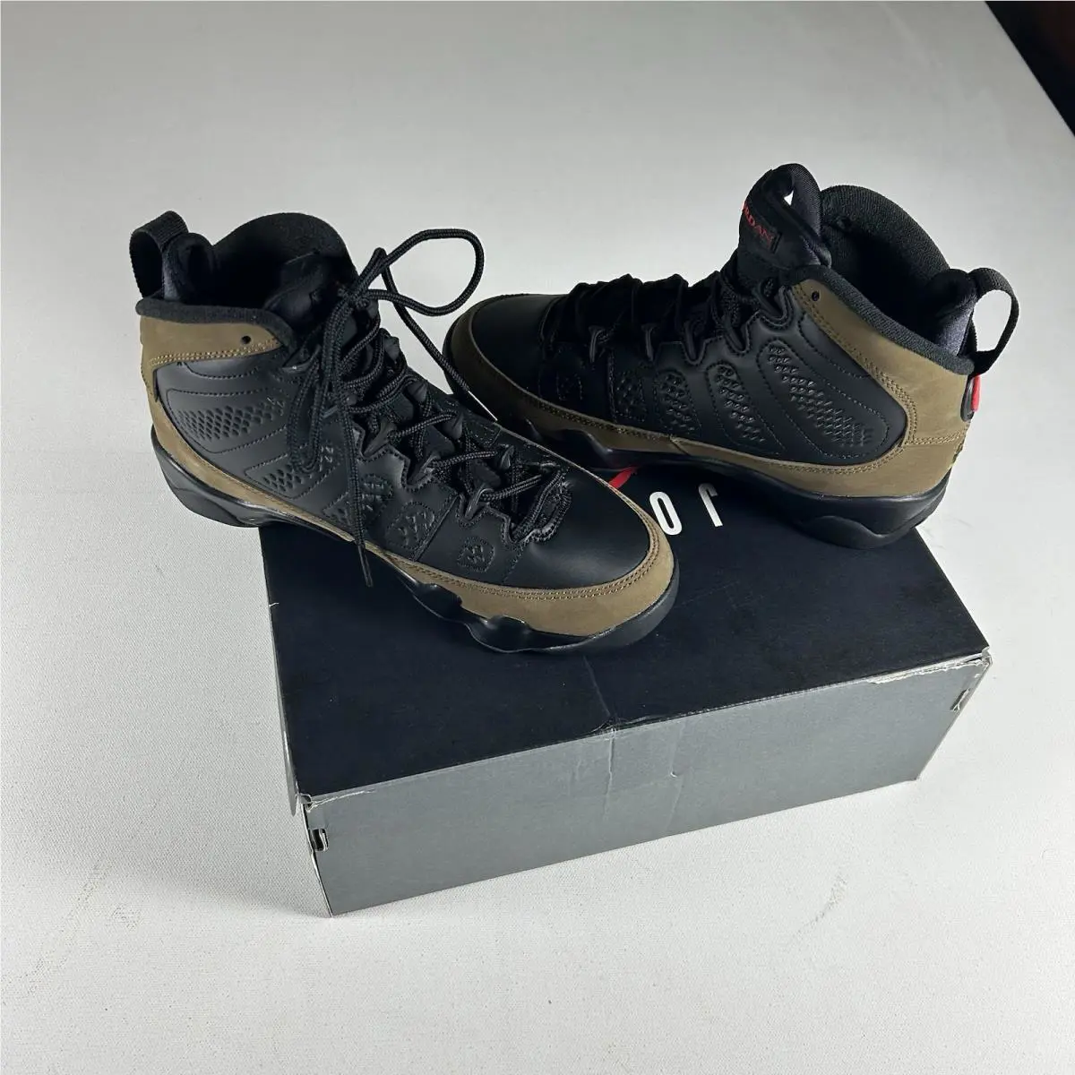 Nike shoes - Air Jordan 9 - Air - Black 3
