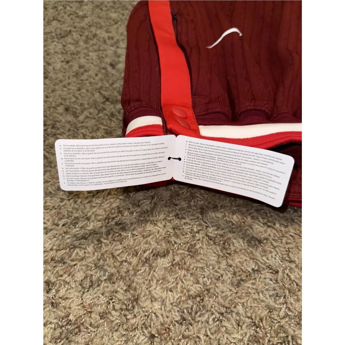 Nike clothing - NA - Red 11