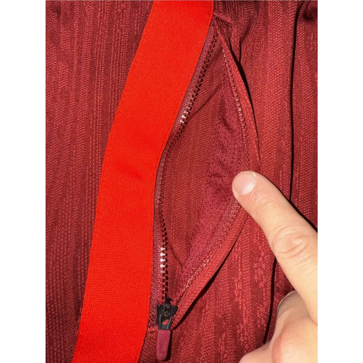 Nike clothing - NA - Red 1