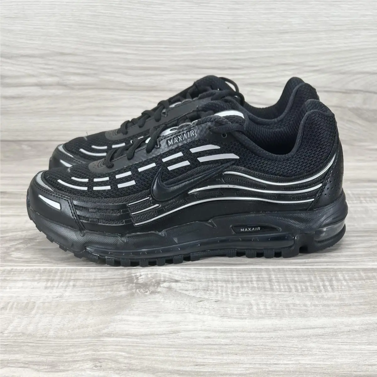 Nike shoes - Nike Air Max Plus - Air Max Plus - FZ4110-002 - Black 0