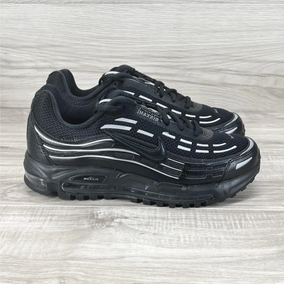 Nike shoes - Nike Air Max Plus - Air Max Plus - FZ4110-002 - Black 1
