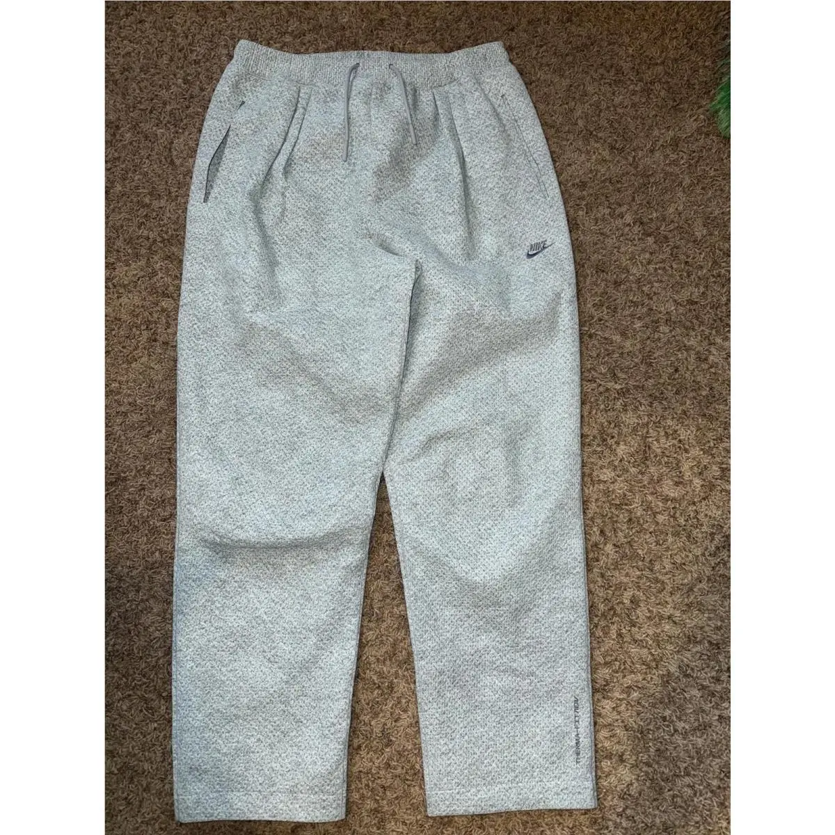 Nike Men’s Forward Therma Fit Adv Tech Pack Mint Grey Joggers Hoodie Set Sample