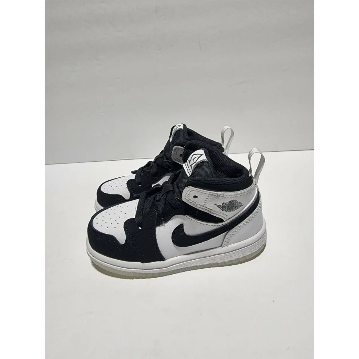 Nike shoes - Air Jordan 1 Mid - Air Mid - DN4322-100 - Multicolor (UPC: 195866400238) 2