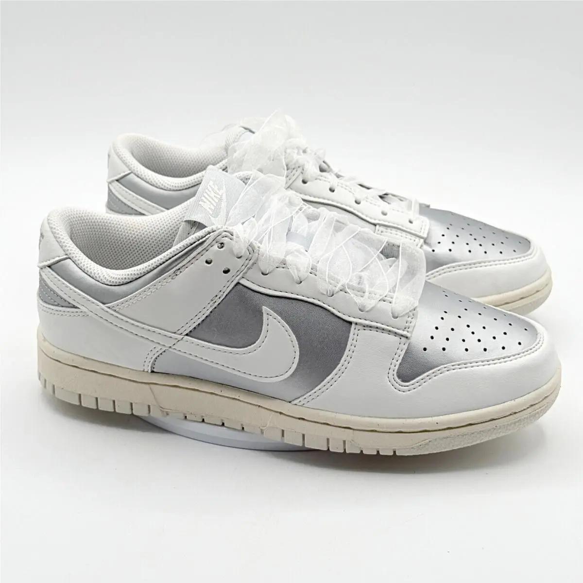 Nike Dunk Low Nn Size 8.5 Womens Met Platinum/summit White IB7311-001