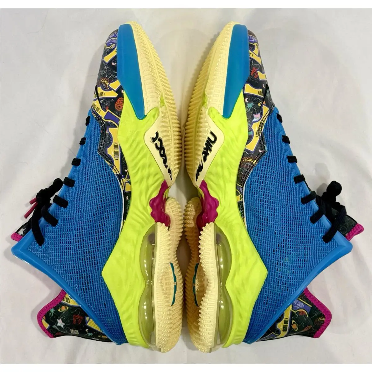 Nike shoes - Nike LeBron 19 - LeBron - Multicolor 3