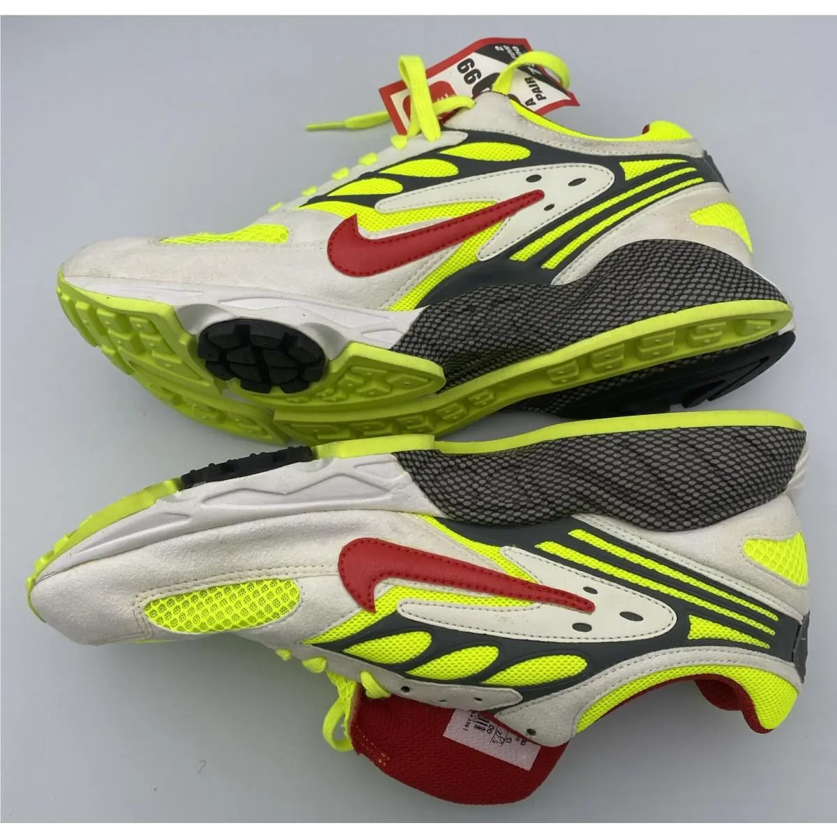 Nike shoes - Nike Air Ghost Racer - Air Ghost Racer - Yellow (UPC: 0449980601188) 3