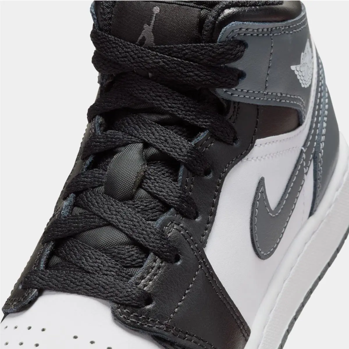 Nike shoes - Nike Air Jordan 1 - Air - DQ8423 001 - Black 0