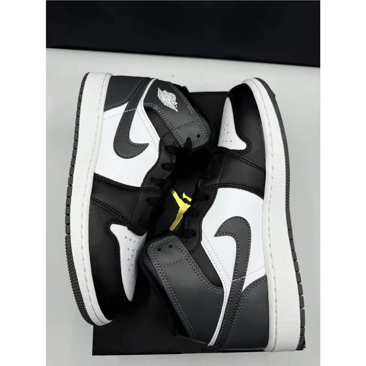 Nike shoes - Nike Air Jordan 1 - Air - DQ8423 001 - Black 6