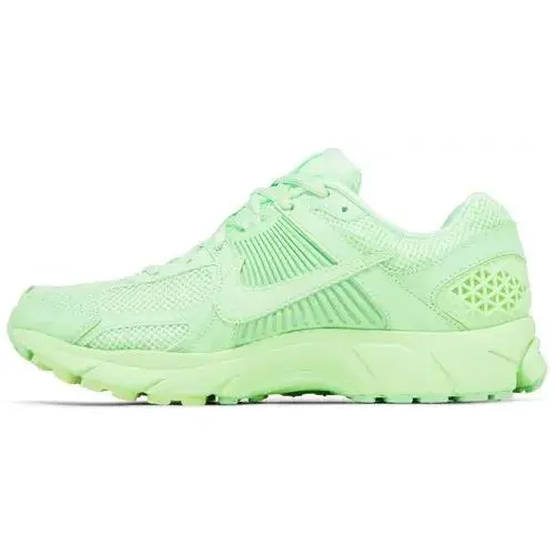 Nike shoes - Nike Air Zoom Vomero 5 - Green 0
