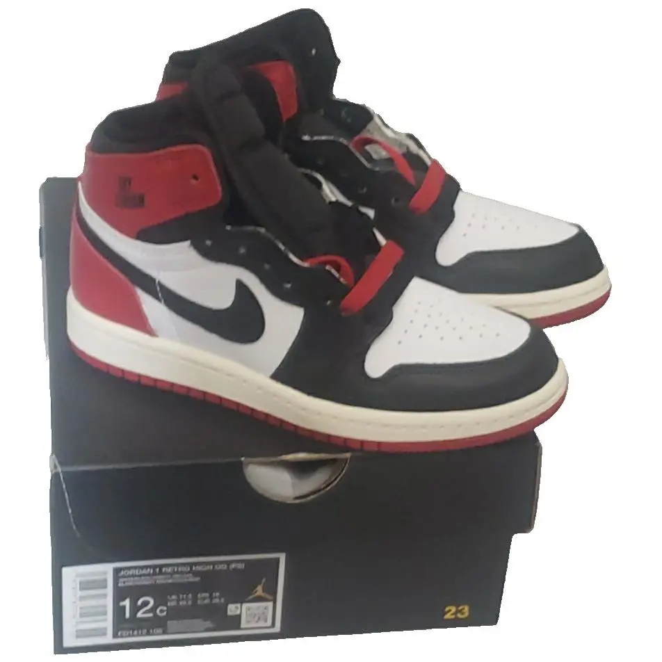 Nike shoes - Jordan 1 - black red white 9