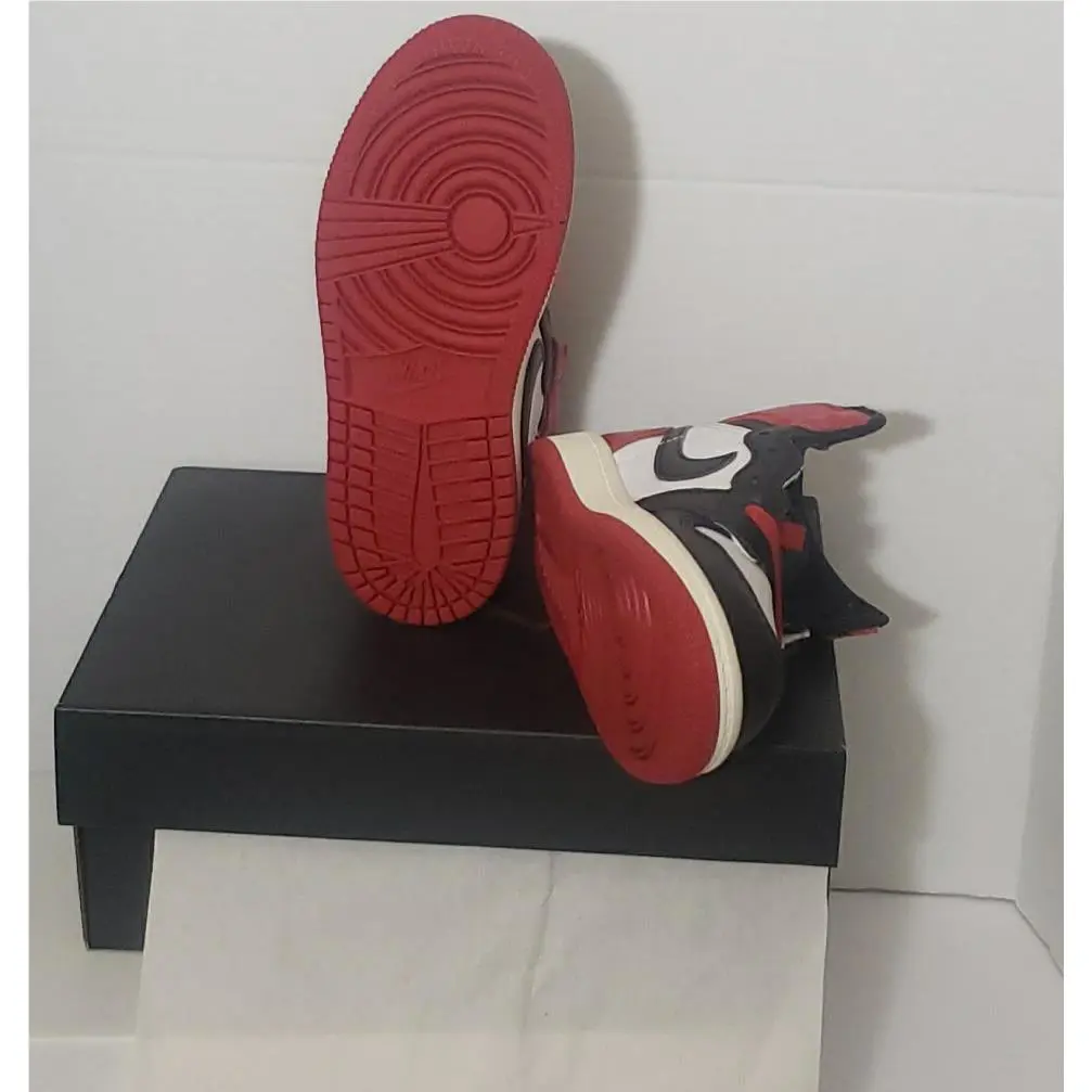 Nike shoes - Jordan 1 - black red white 14